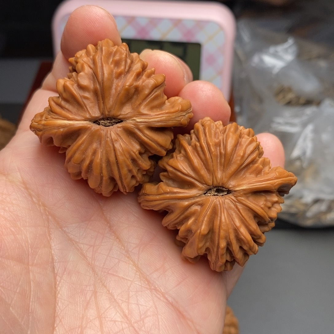 文玩核桃把件i*玉四座楼45