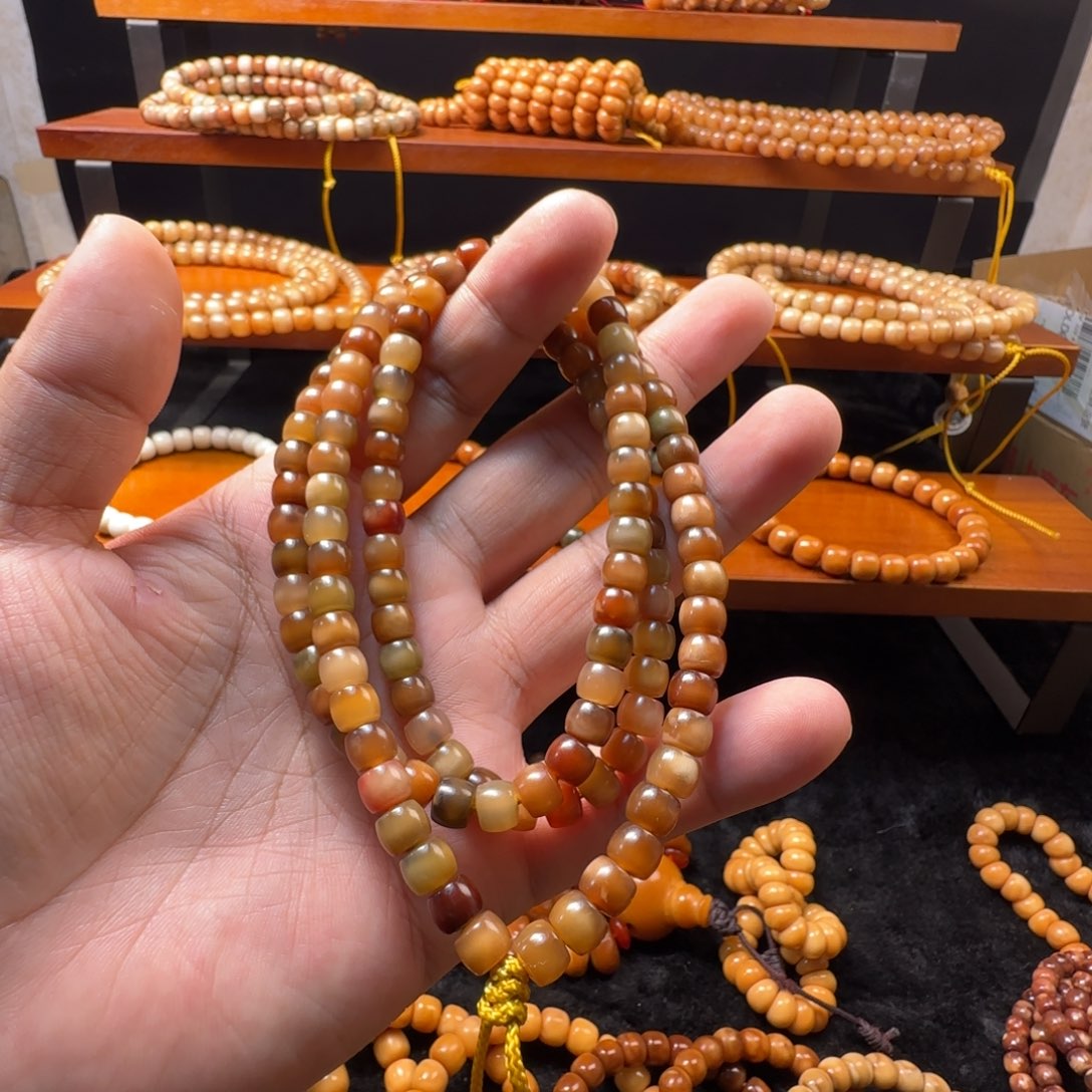 Z***瑜龙脊菩提吊坠1312