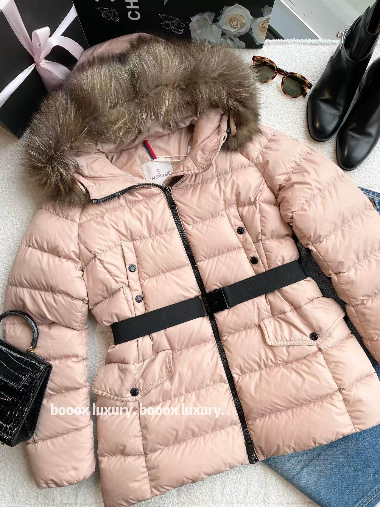 95新 MONCLER cc1104 锦轮 Clio 系列连帽带毛领羽绒服外套 3码