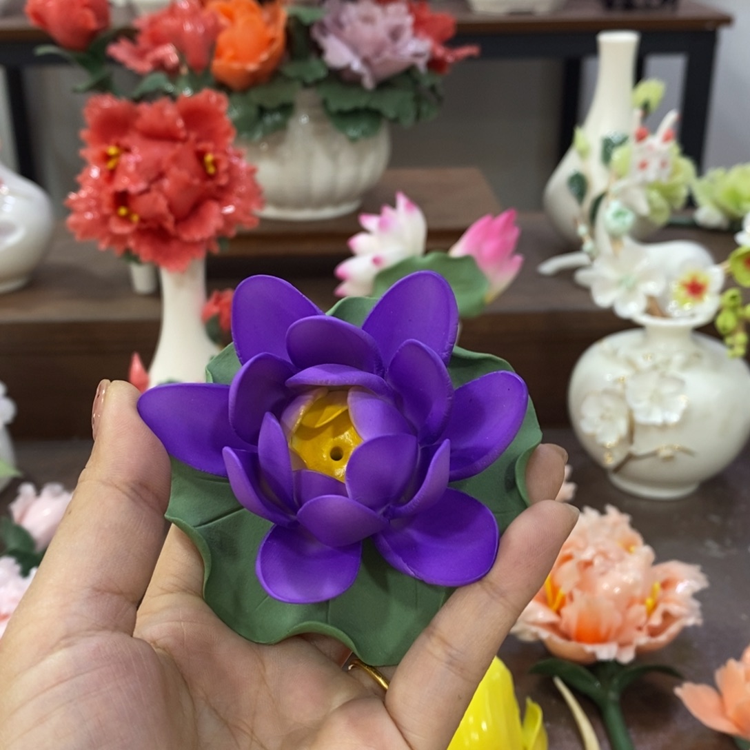 摆件陶瓷手工花摆件