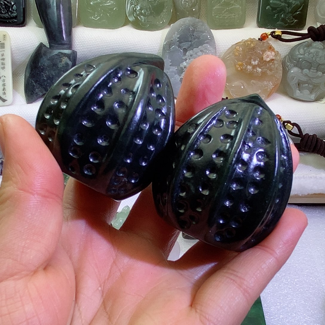 和田玉（糖玉）颈饰未镶嵌