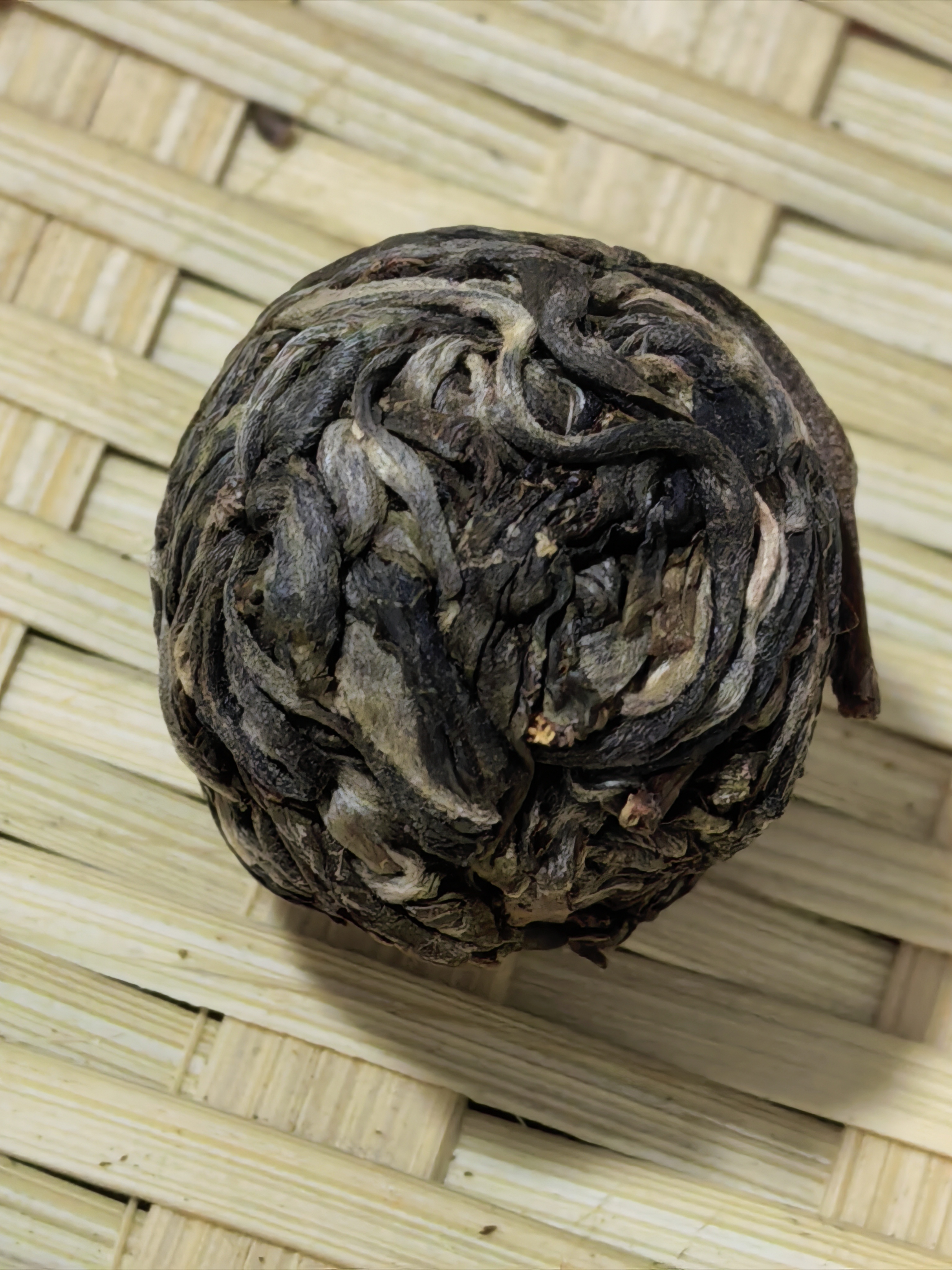 （新人试喝装）黄草林古树龙珠，头春头采