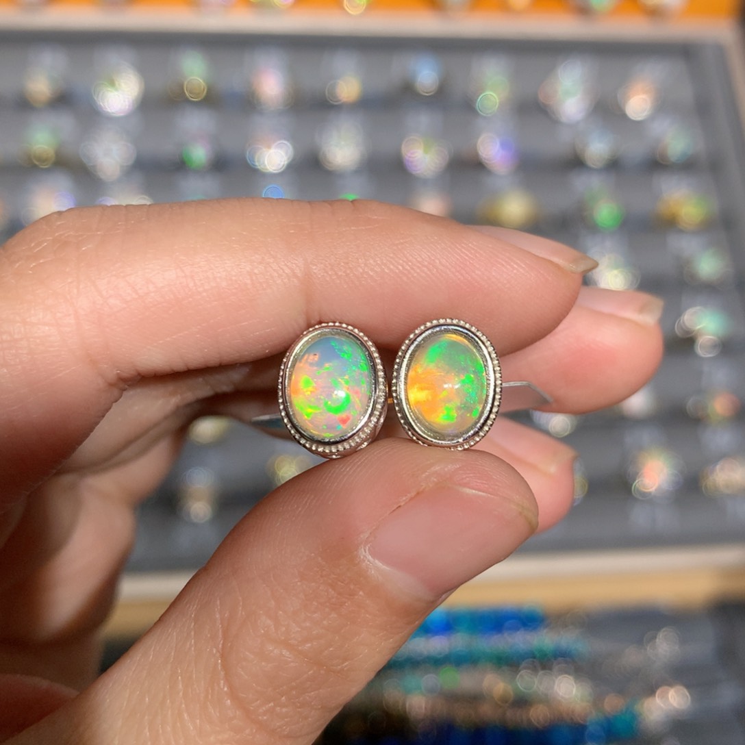 银S925镶嵌欧泊欧泊耳饰y