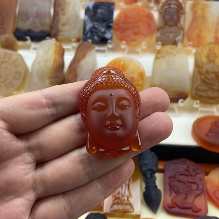 幸***星未镶嵌颈饰玛瑙/玉髓
