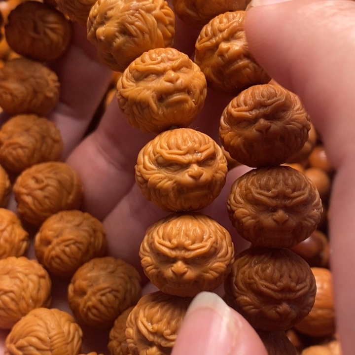 【闪购商品】猴头核桃手串想****鱼悟空