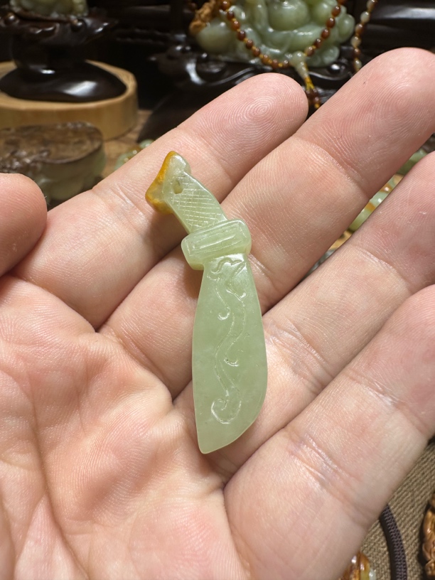 黄白河磨玉龙凤挂件