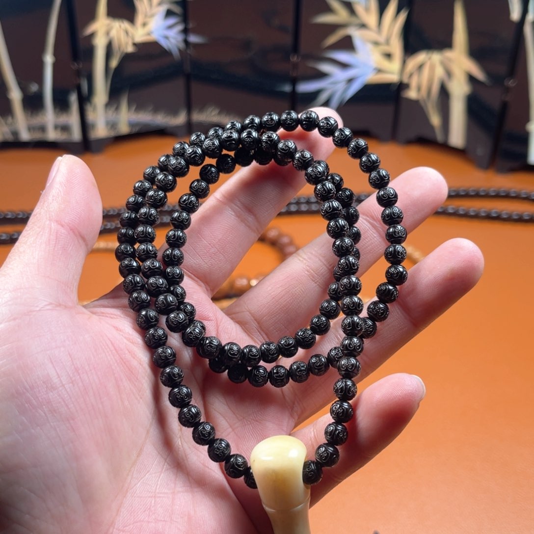 椰蒂吊坠9837494747485884