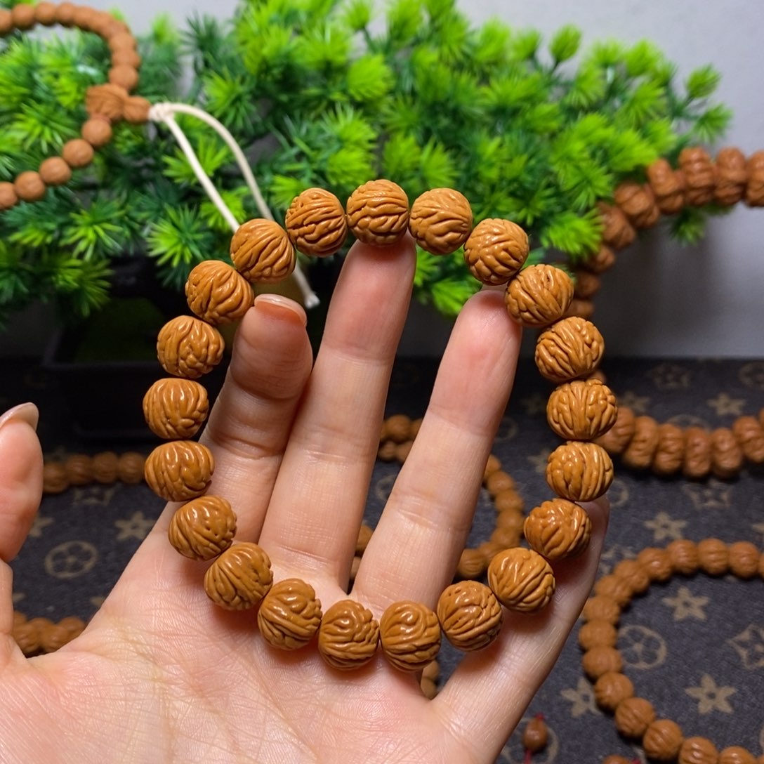 新***）桃核手串秦岭桃核