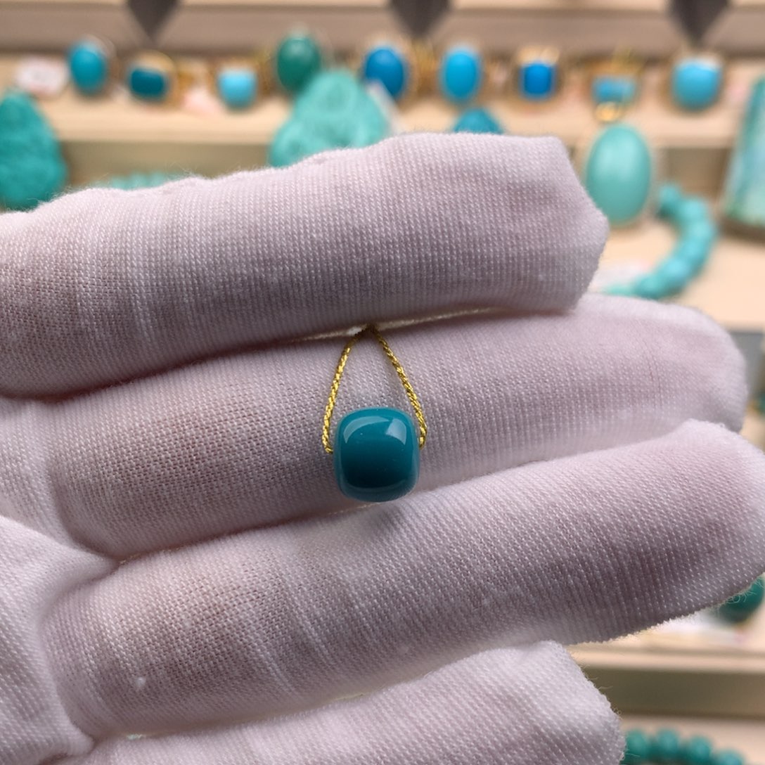 未镶嵌绿松石珠宝奇石9*8