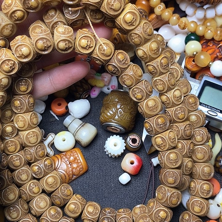 驼骨手串/手链小***.其他配饰