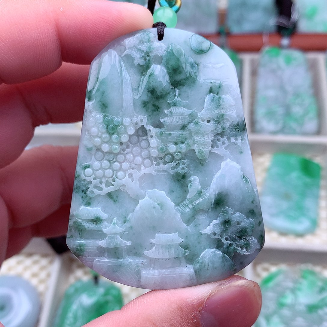 翡翠未镶嵌吊坠(不含链)