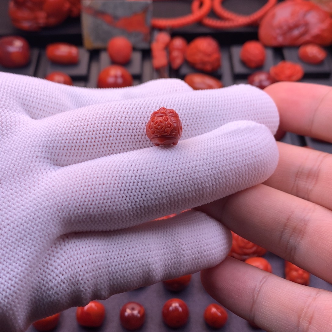 南红玛瑙未镶嵌精工雕刻聚宝炉顶珠10.5mm