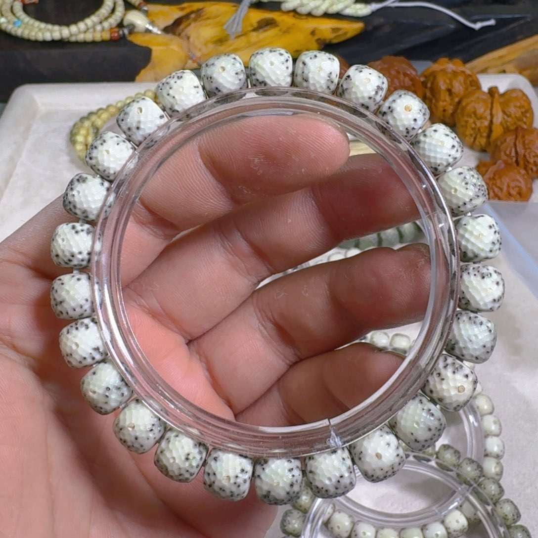 星月菩提吊坠9改星月菩提石玉料月留白238