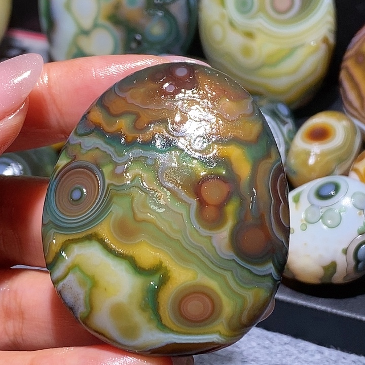 玛瑙/玉髓未镶嵌珠宝奇石109