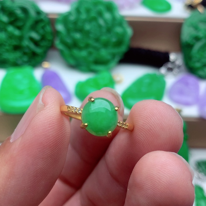 翡翠未镶嵌戒指戒指