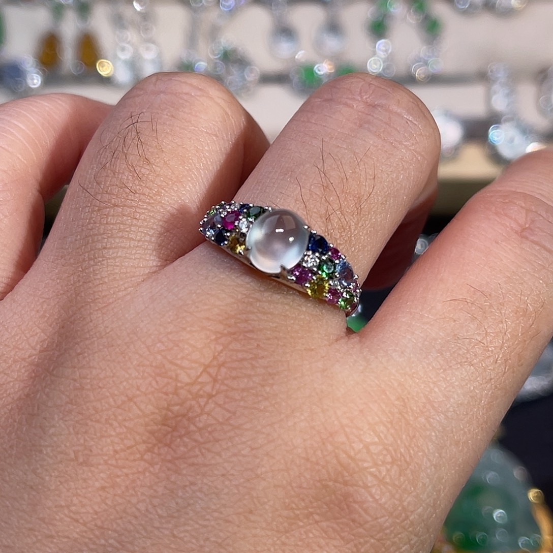 翡翠18K金镶嵌戒指多宝