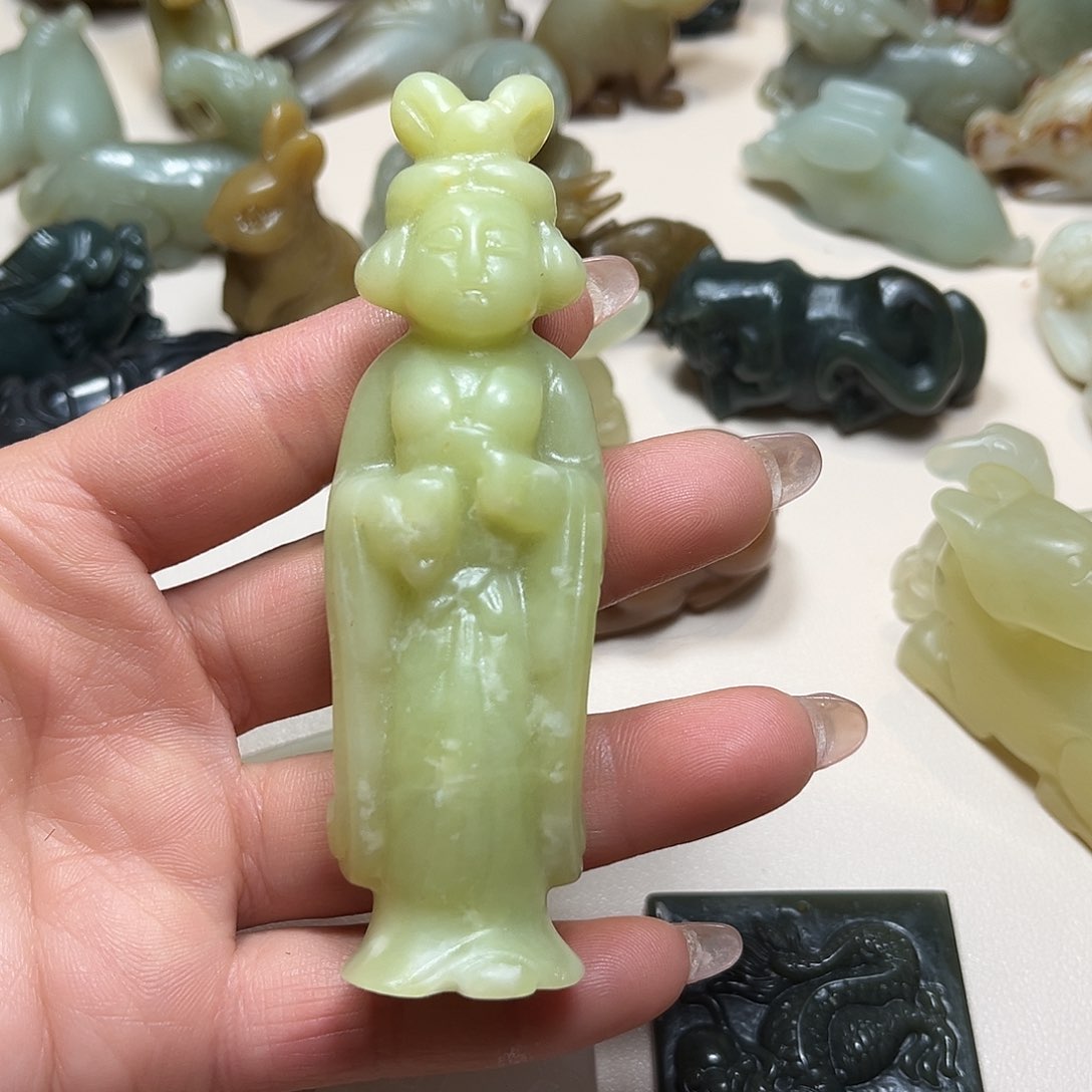 白玉菩提吊坠白玉菩提吊坠