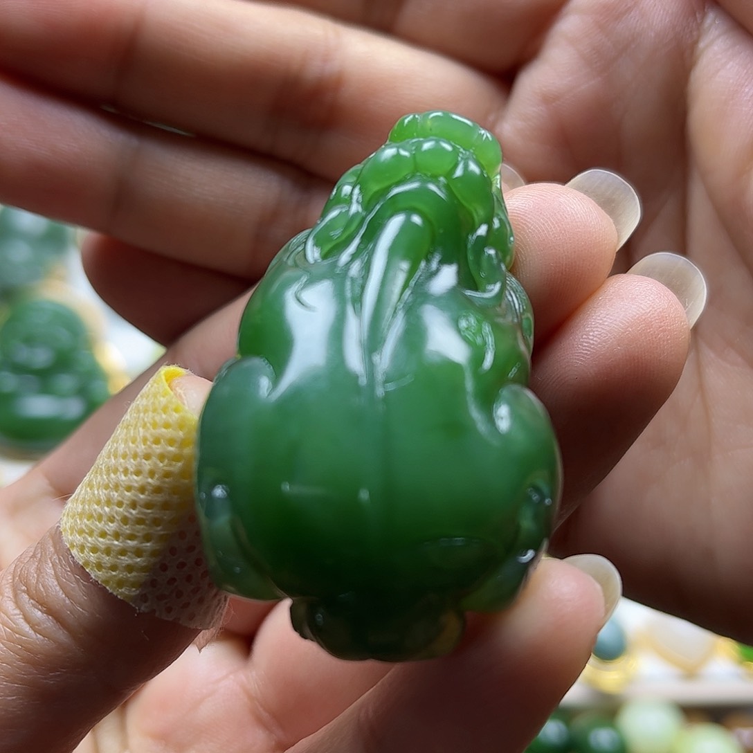 和田玉挂件未镶嵌