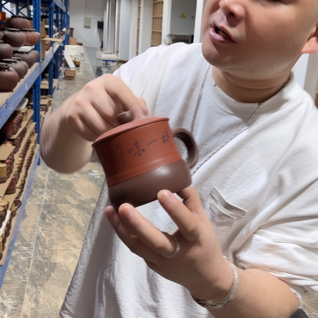 茶壶紫砂lalyeenenenba