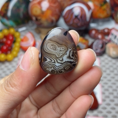 未镶嵌玛瑙/玉髓珠宝奇石落**纷打孔不退不换