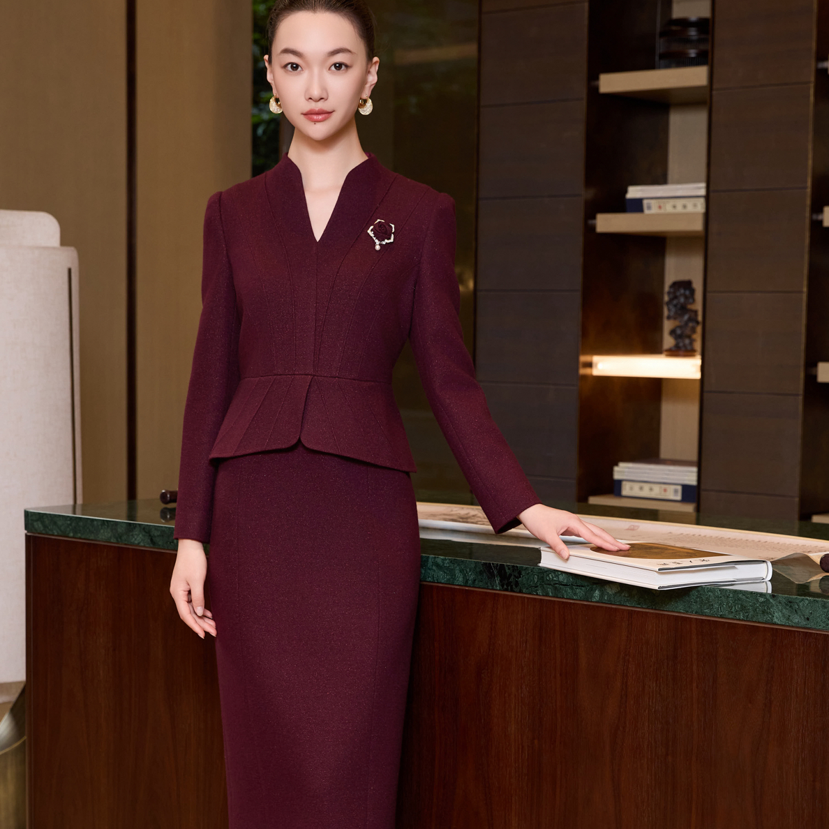 朱紫褕170601枣红色紫红色绵羊毛连衣裙婚礼妈妈装妈妈婚宴礼服