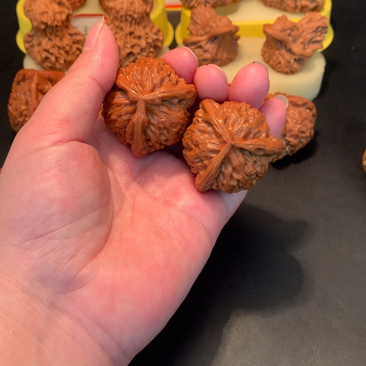 文玩核桃把件月****者工艺