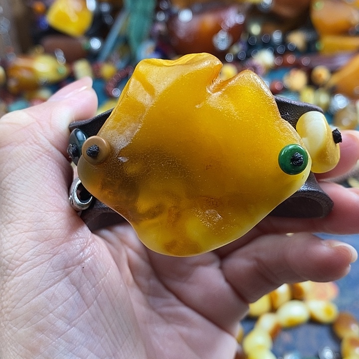 蜜蜡未镶嵌手镯手镯