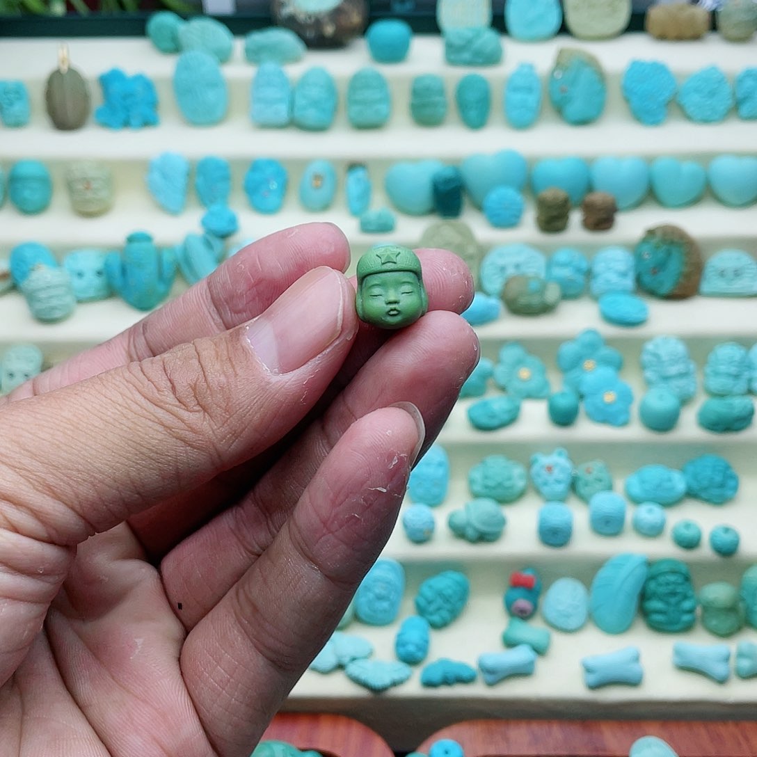 绿松石珠宝奇石未镶嵌聂*