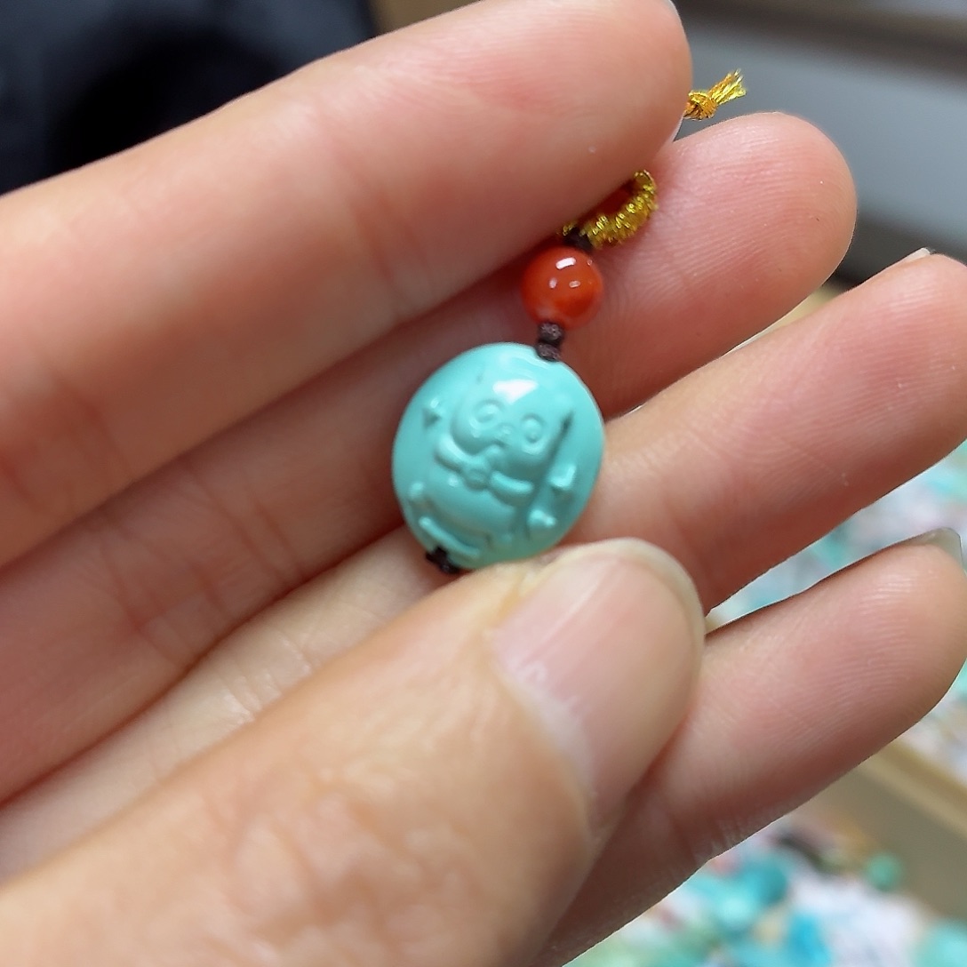 未镶嵌绿松石珠宝奇石