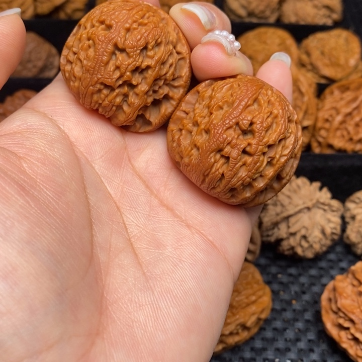 吊坠文玩核桃R*秦岭野生150