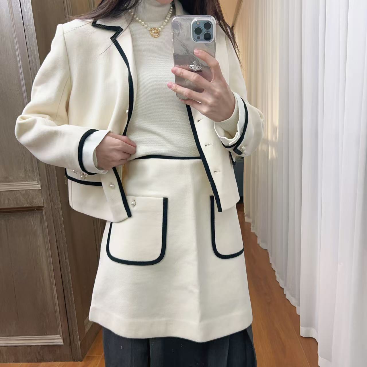 95新 MIU MIU/缪缪  麦殿/纯棉一字短裙44码米色A级/241222JCH8X0