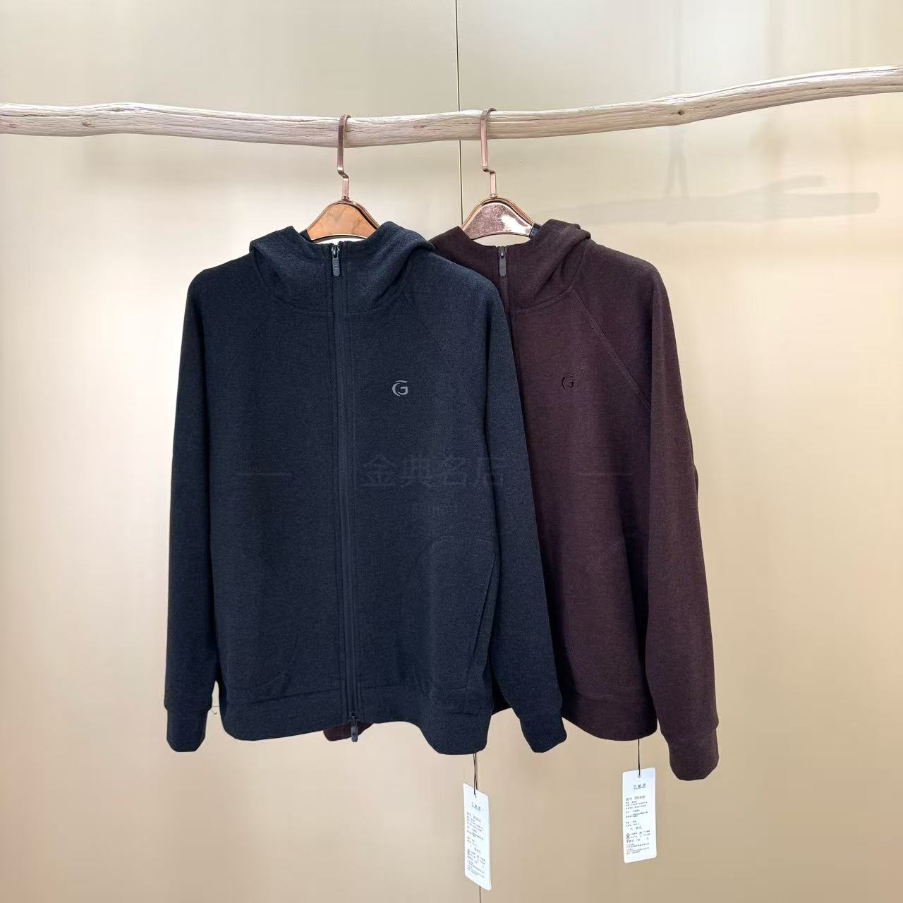【金典名店】251916德绒帽衫外套