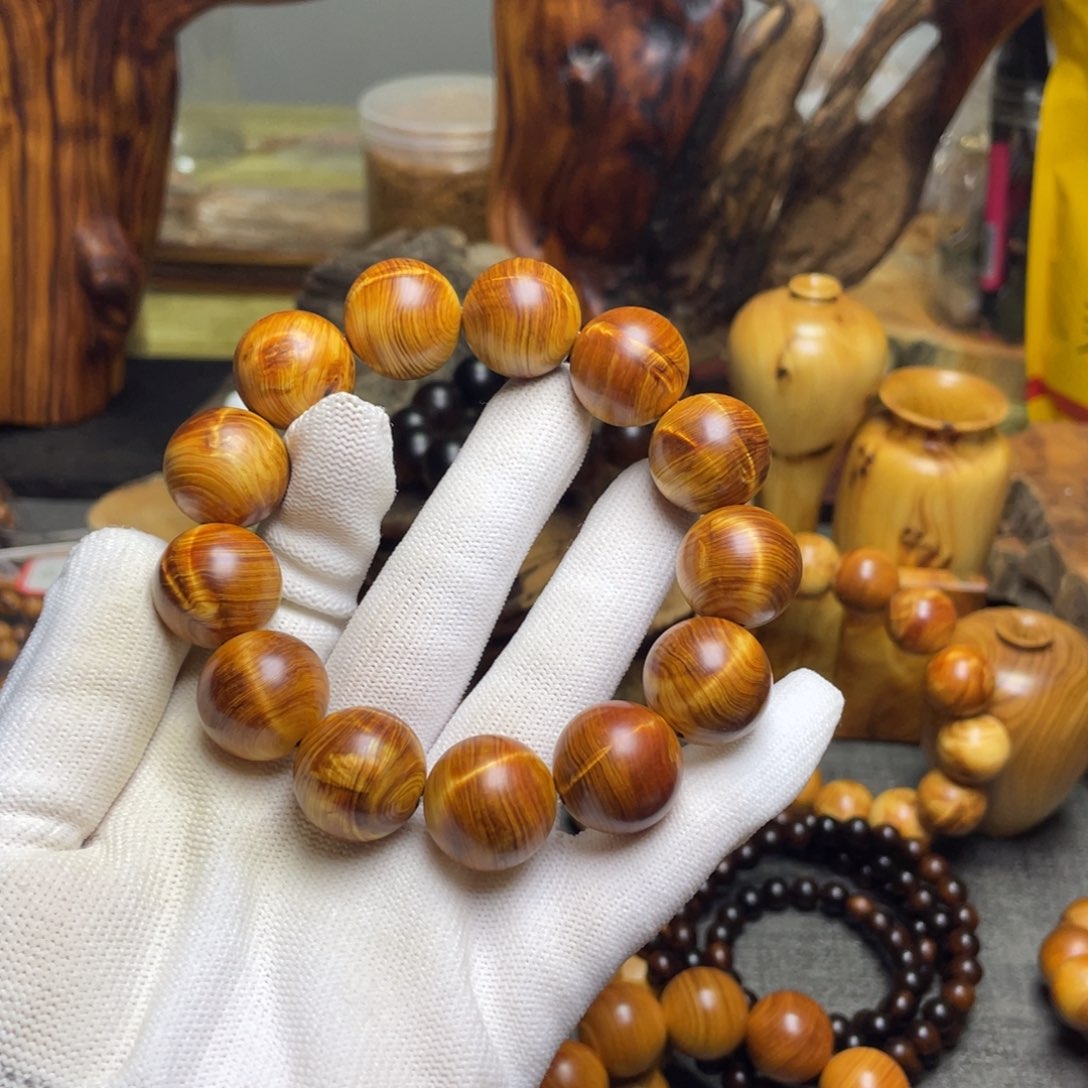 八***财柏木（崖柏）1.8龙胆闪一线天玉化