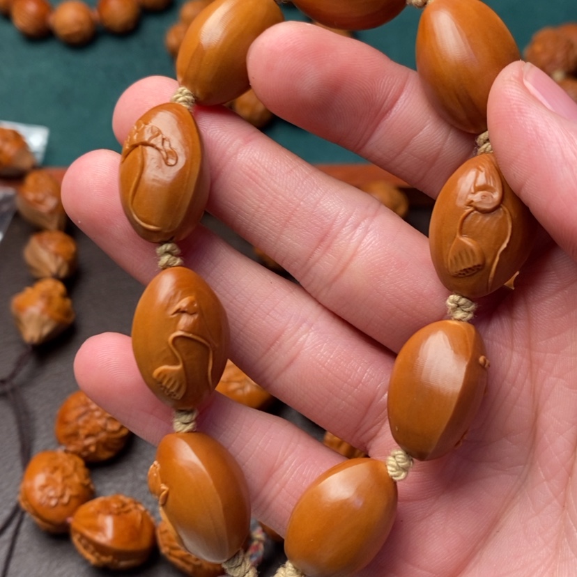 【闪购商品】橄榄核吊坠橄榄核