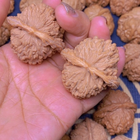 【闪购商品】文玩核桃吊坠四座楼44