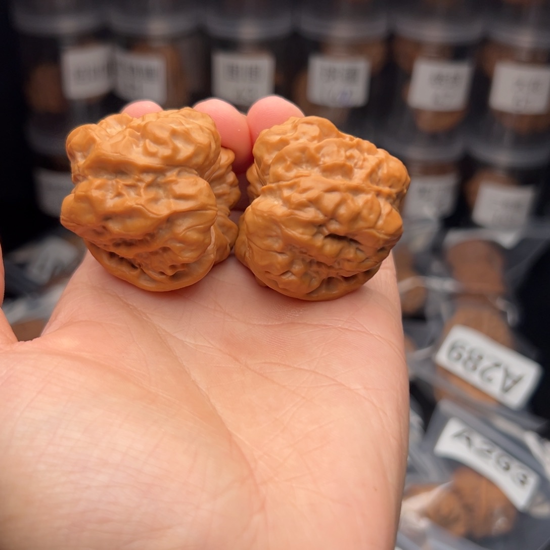 文玩核桃吊坠持*恒蛤蟆头