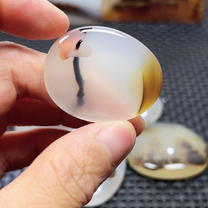 玛瑙/玉髓未镶嵌珠宝半成品