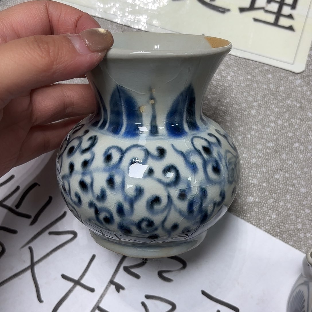 摆件陶杏**手陶瓷艺术作品
