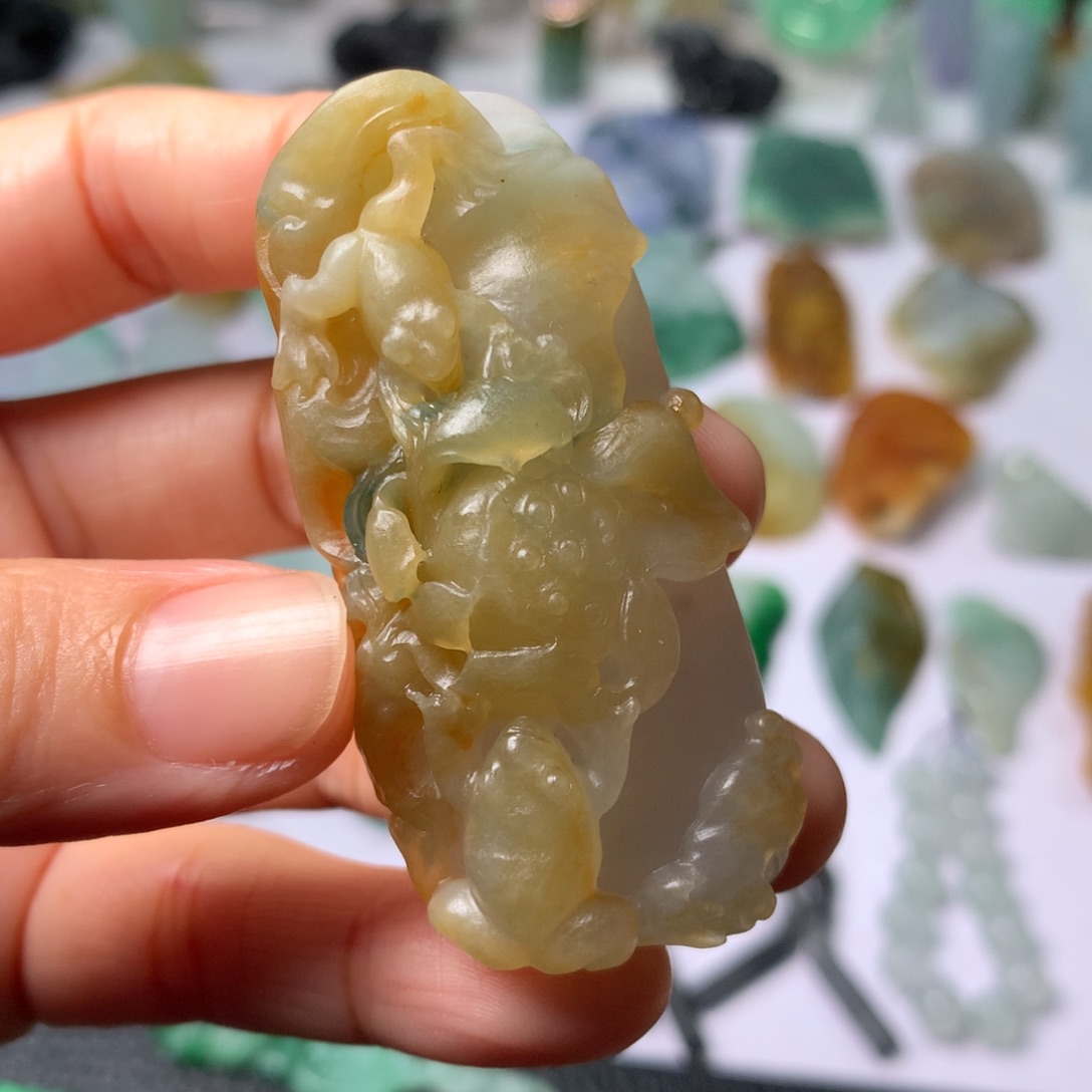 定制翡翠未镶嵌翡翠