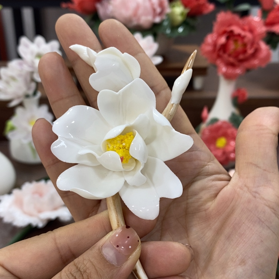 摆件陶瓷手工花摆件