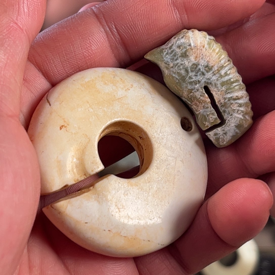 和田玉挂件未镶嵌大*团