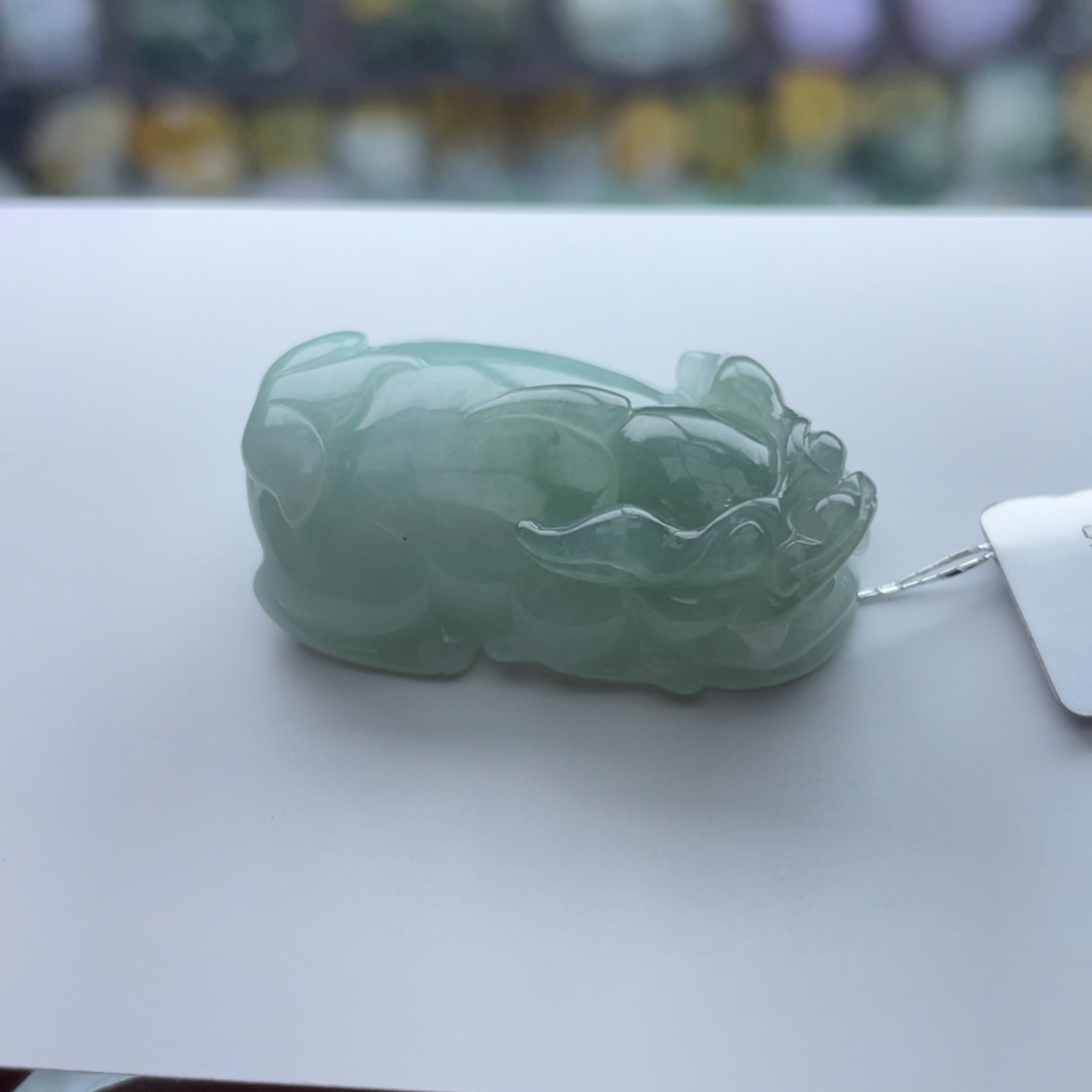 翡翠颈饰未镶嵌貔貅