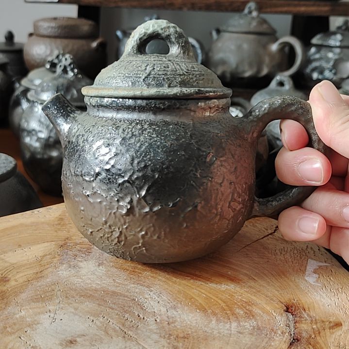 坭兴陶纯柴烧全手工回泥纹茶壶