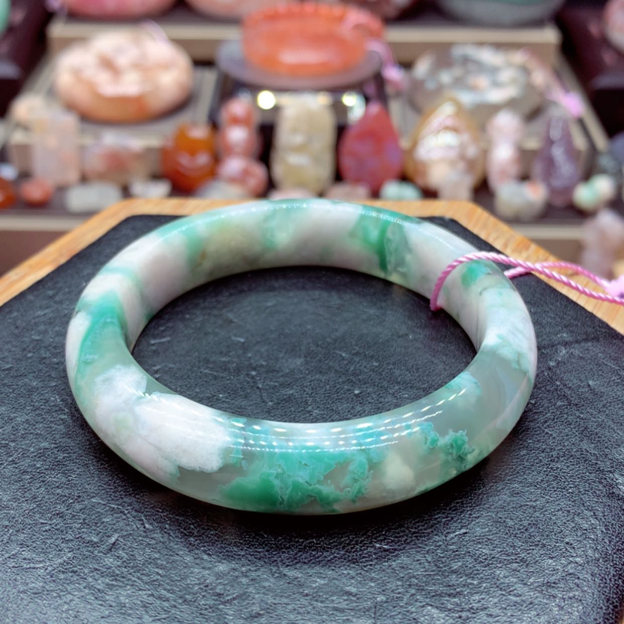 【闪购商品】玛瑙/玉髓未镶嵌手镯6静*