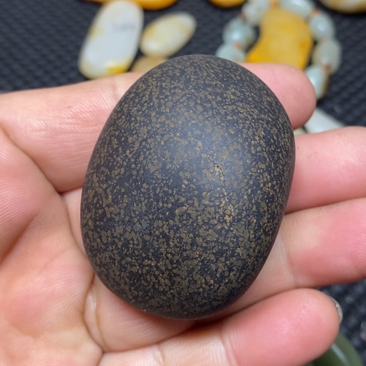 和田玉珠宝奇石未镶嵌