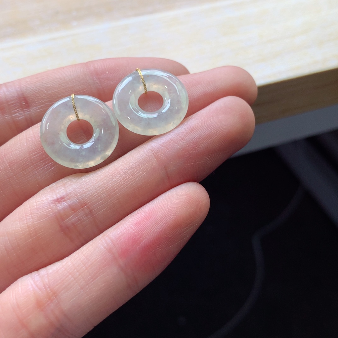 翡翠颈饰18K金镶嵌吊坠