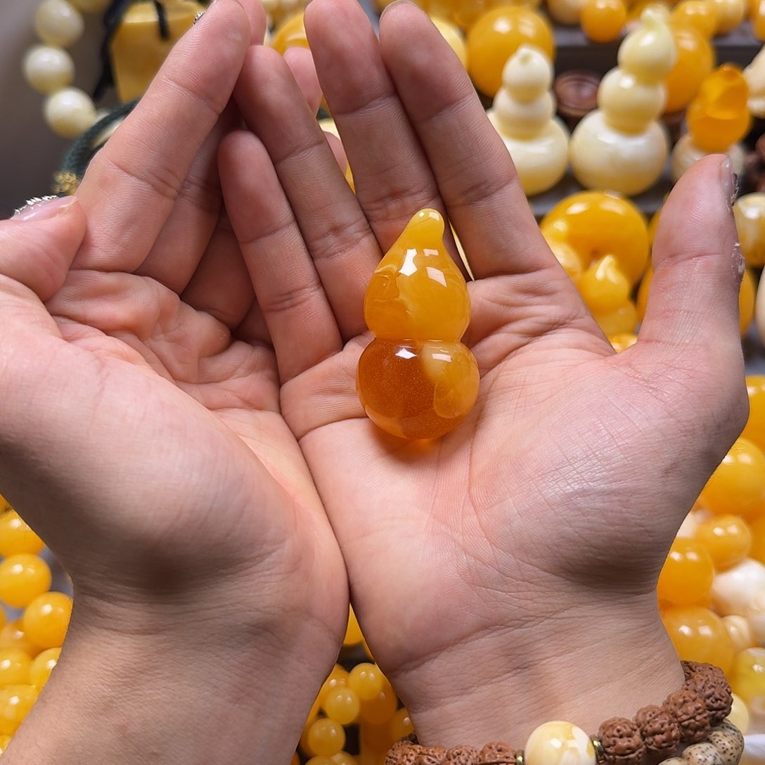 蜜蜡珠宝奇石未镶嵌葫芦