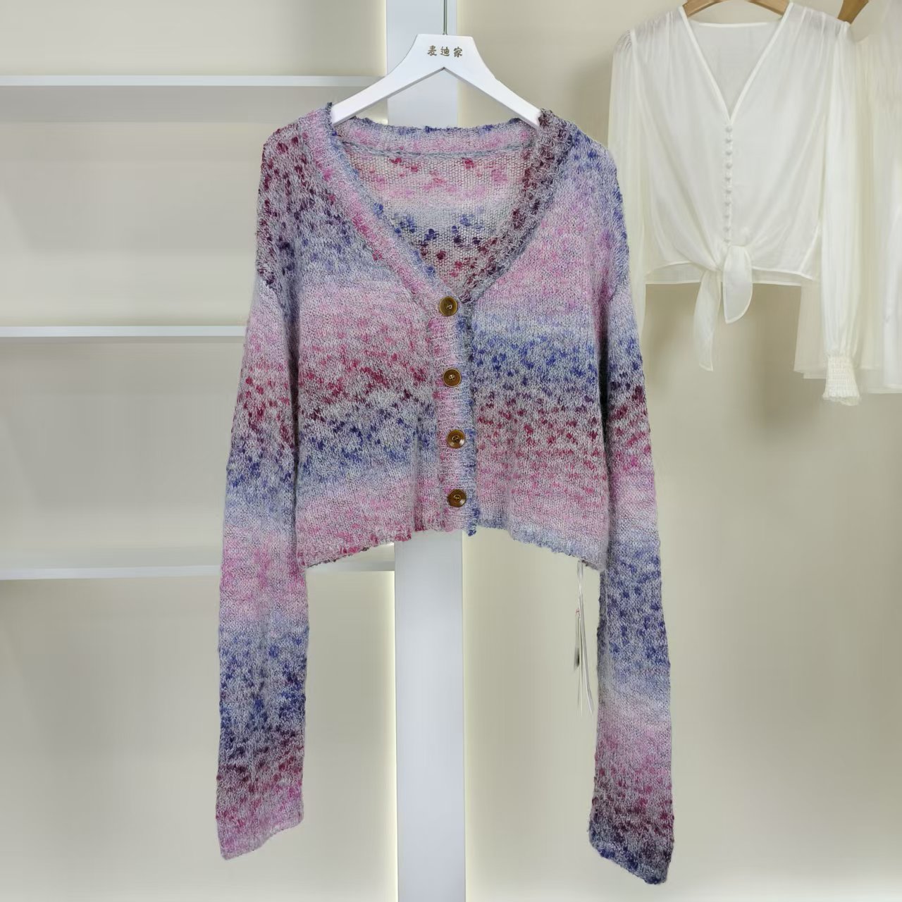 【麦笛05】50522154 春秋简约针织毛衣开衫撤柜