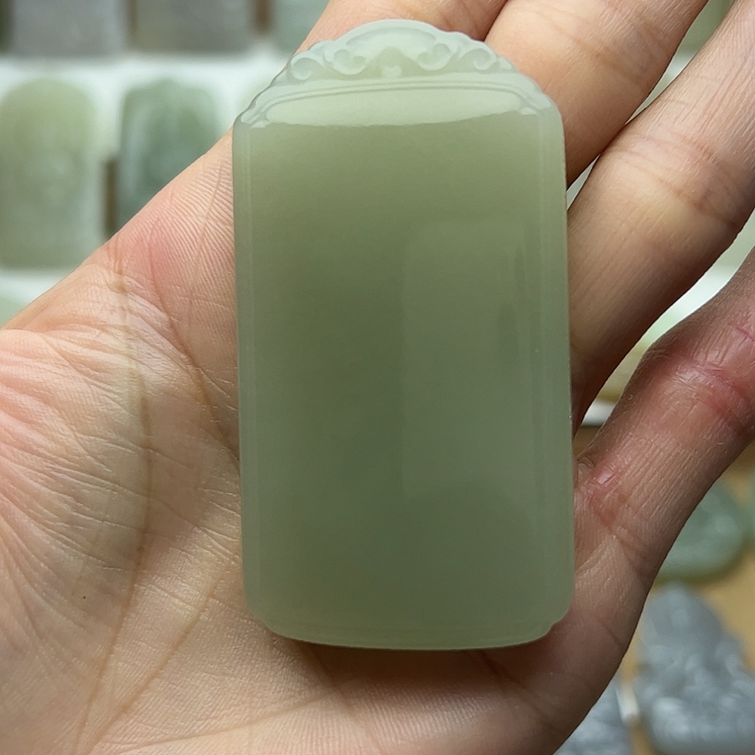 七***！和田玉未镶嵌颈饰