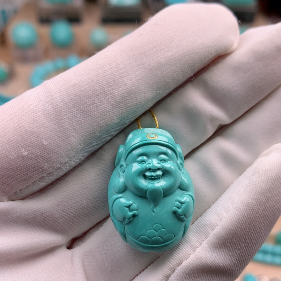 绿松石未镶嵌珠宝奇石